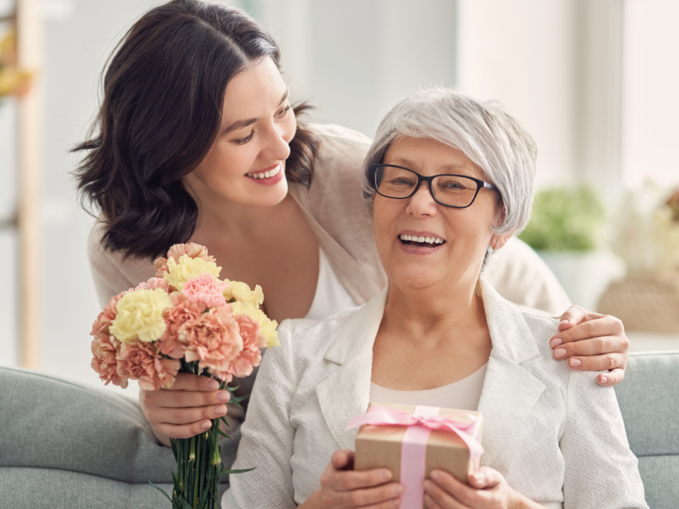Featured-Image Mother's Day Grand Daughter and Grand Mother